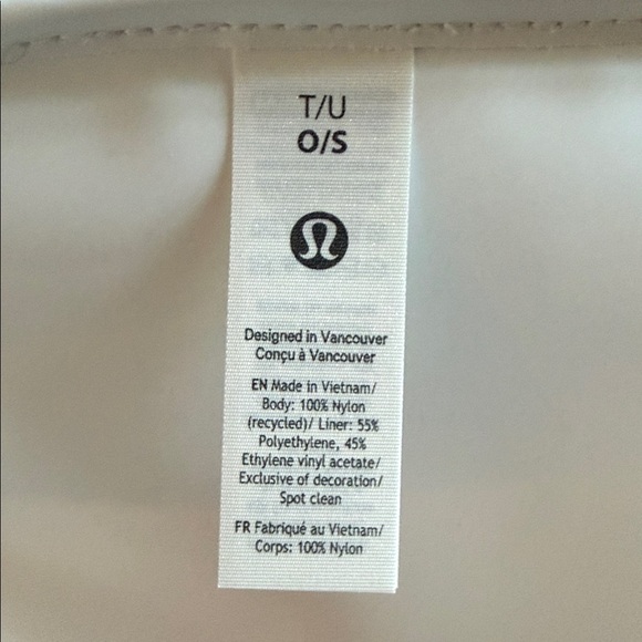 🆕 LULULEMON New Crew Lunch Box NWT Lavender Frost - Picture 13 of 16